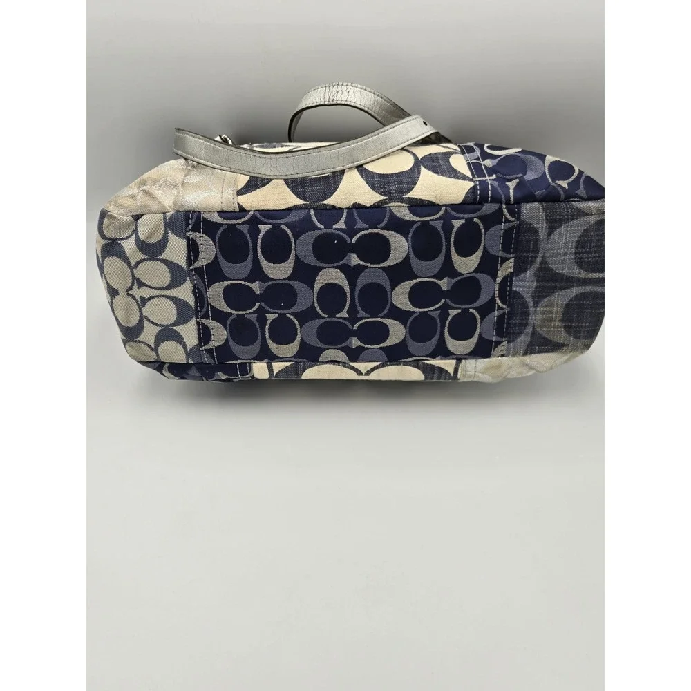 Coach Patchwork Signature Canvas Tote Bag/Purse Blue Cream Silver Buckle Straps - Picture 6 of 16